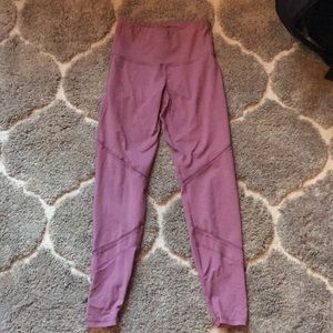 Old navy magenta ankle-length leggings